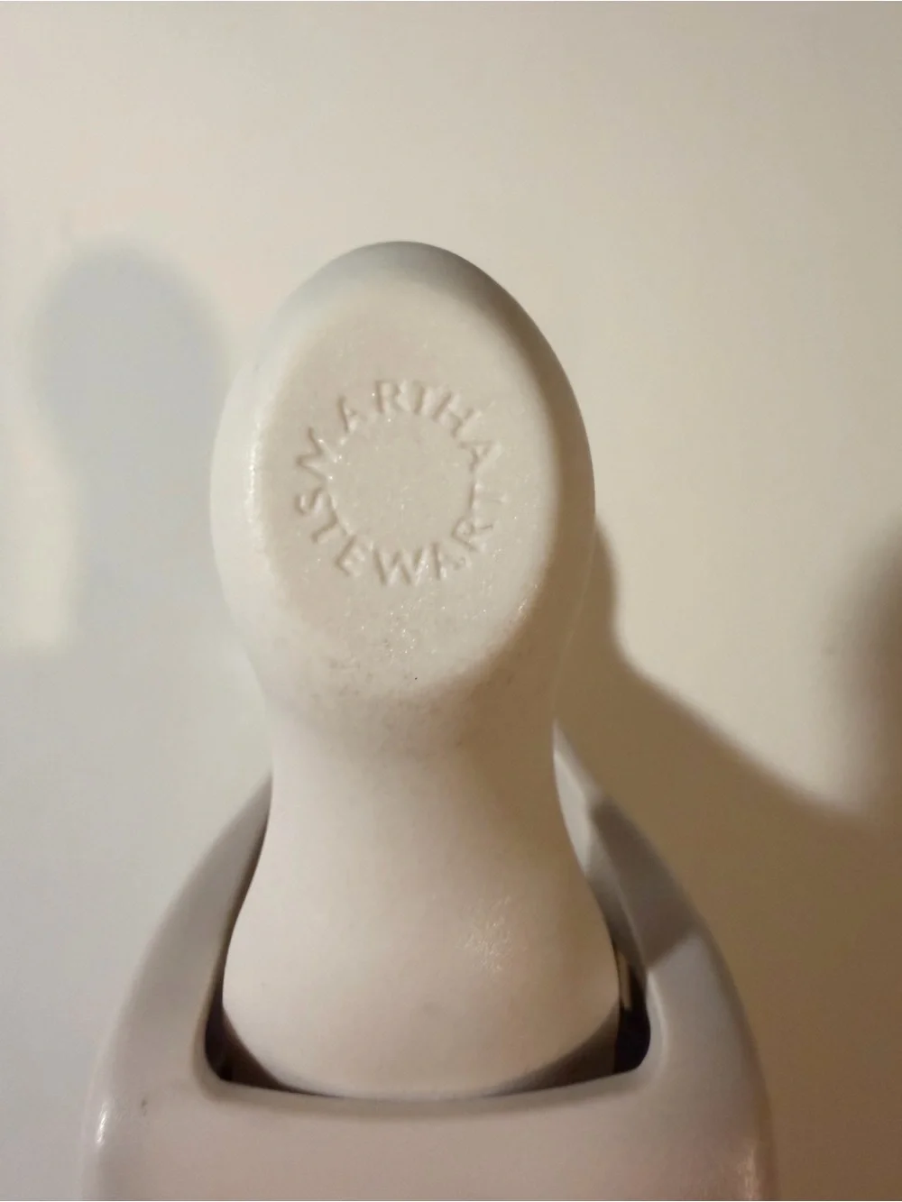 White Decorative paper Punch – Shell Motif